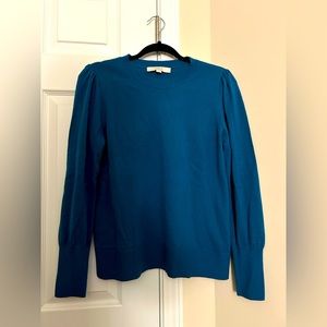 Cute loft puff sleeve sweater